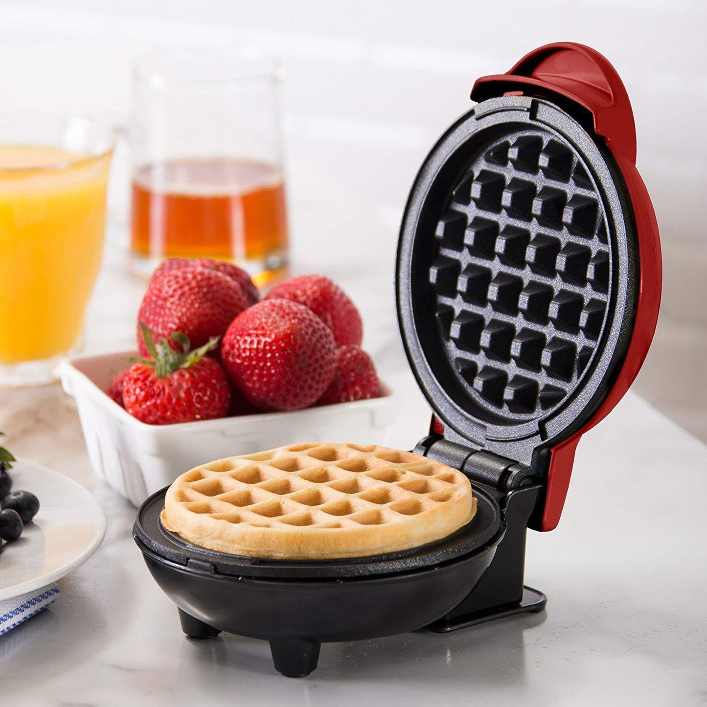 Compact Waffle Maker – Quick and Convenient Personal Waffle Iron