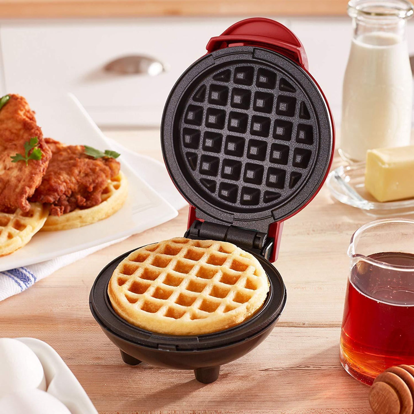 Compact Waffle Maker – Quick and Convenient Personal Waffle Iron