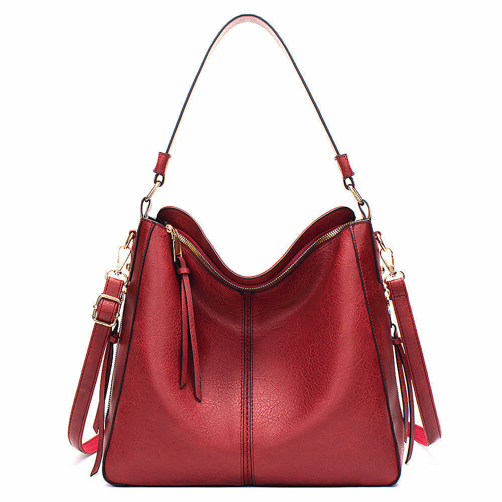 Fashionable Hobo Handbag – Trendy Style for the Modern Woman