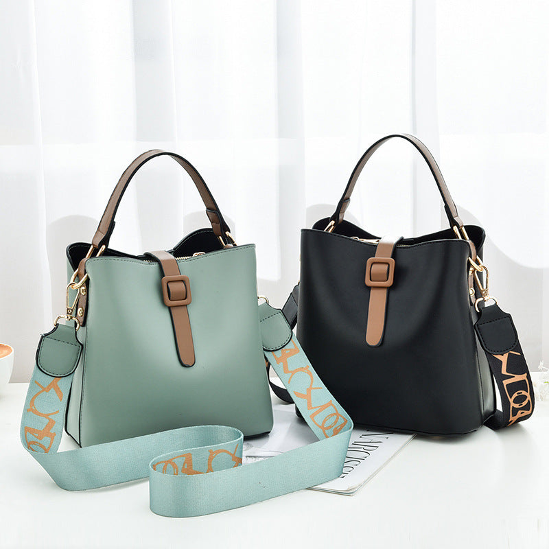 Korean Style Bucket Shoulder Bag – Trendy & Chic with a Modern Bucket Design