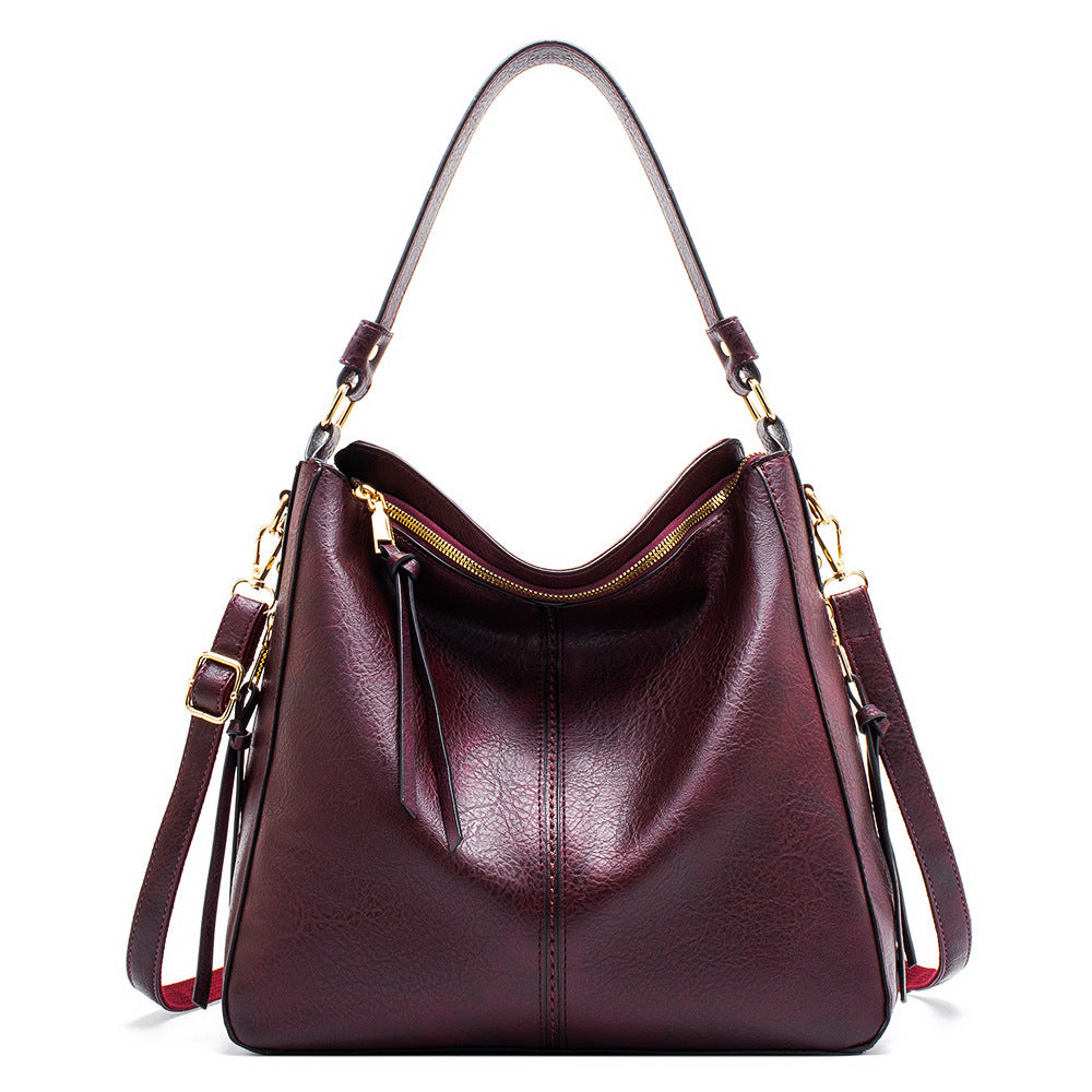 Fashionable Hobo Handbag – Trendy Style for the Modern Woman